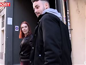 Spanish superstar entices random man into sex on web cam